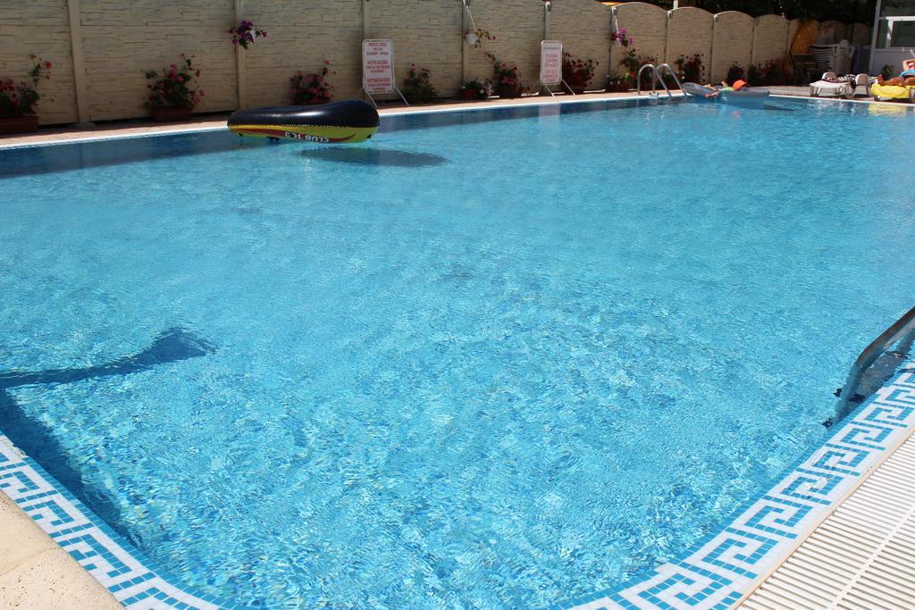Sb Rentals Apartments In Blue Marine Complex Sunny Beach Buitenkant foto